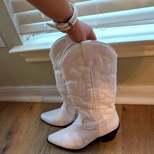 Princess Polly White Boots